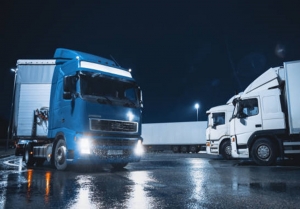 HGV Industry Faces Driver Shortage as Recruits Struggle with Unsociable Hours