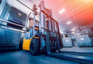 DB Schenker Introduces Remote-Controlled Forklifts in Logistics Operations